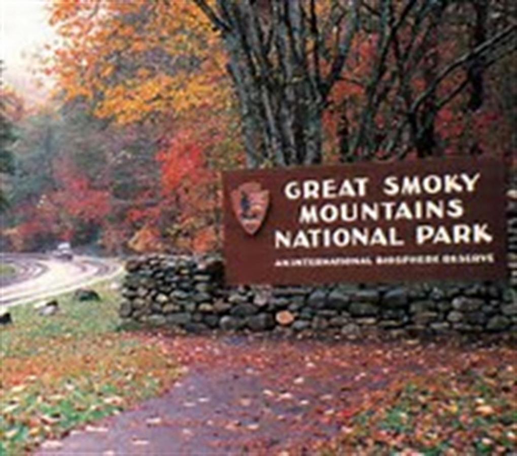 Mountain Springs Chalet Gatlinburg Esterno foto
