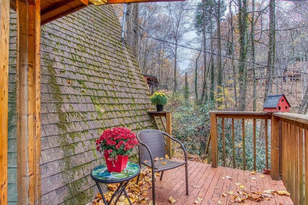 Mountain Springs Chalet Gatlinburg Esterno foto